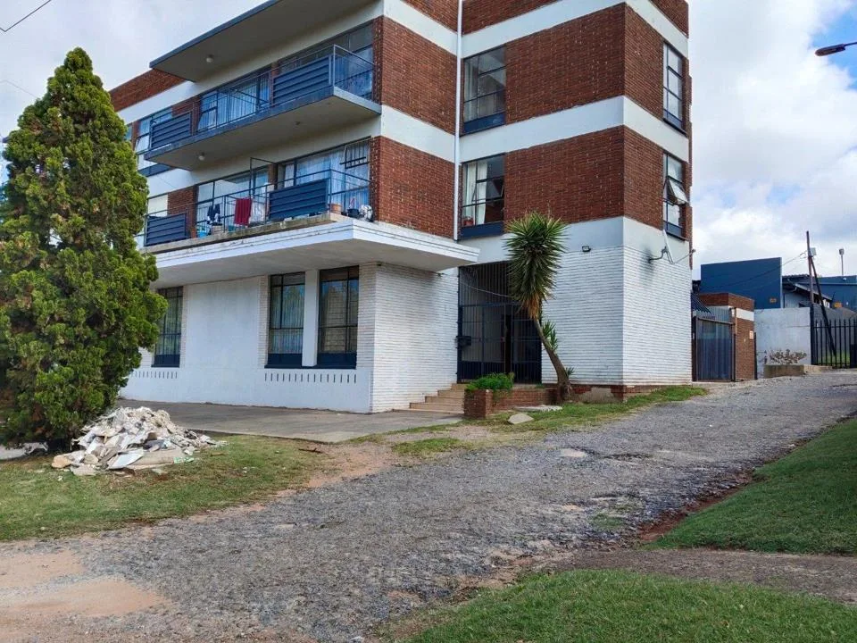 1 Bedroom Apartment / flat to rent in Florida