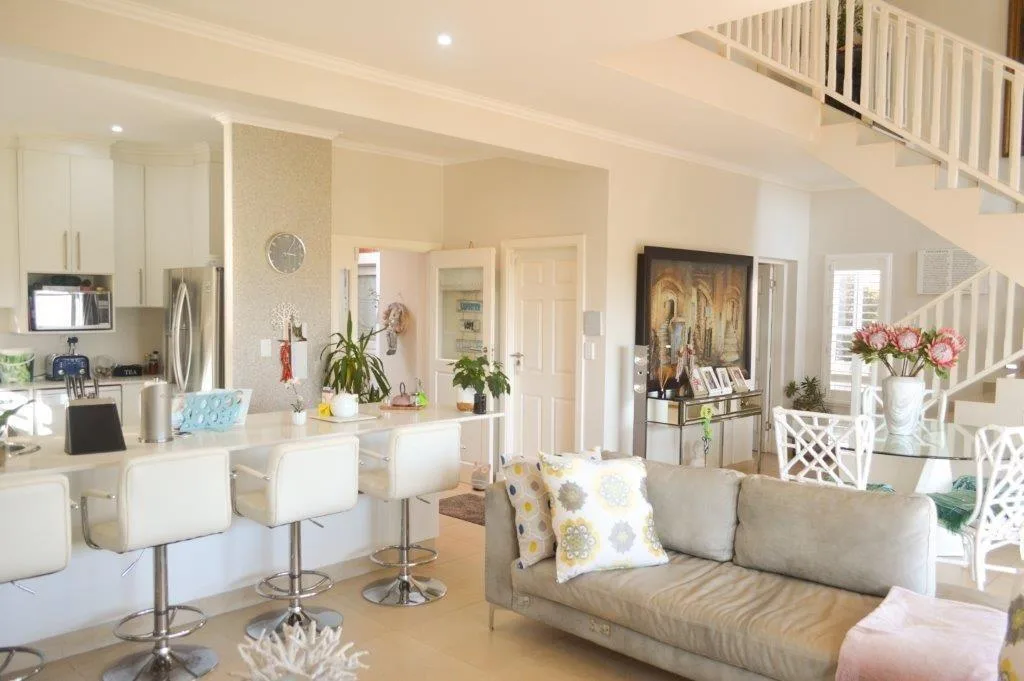 4 Bedroom Townhouse to rent in Kindlewood Estate