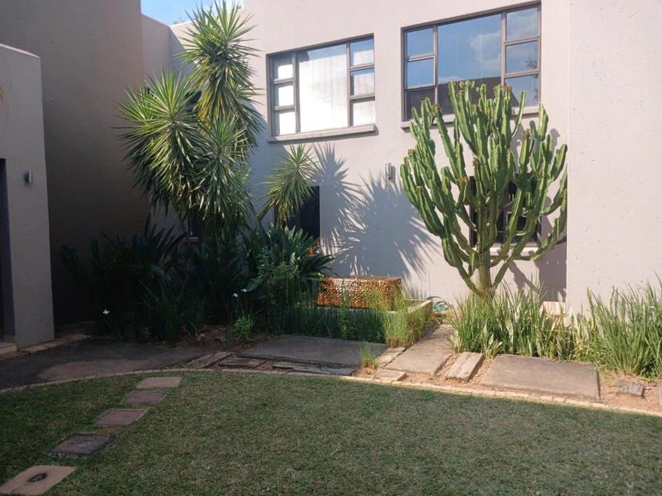 5 Bedroom House to rent in Silver Lakes Golf Estate