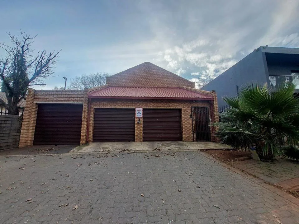 1 Bedroom House to rent in Westdene