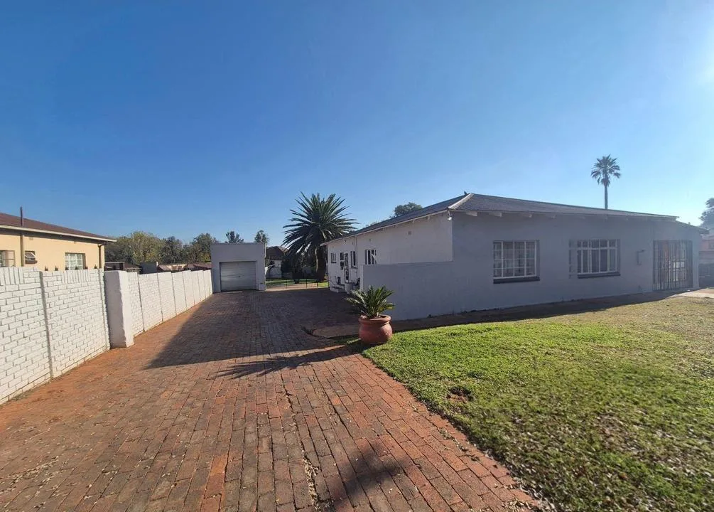 3 Bedroom House to rent in Selection Park