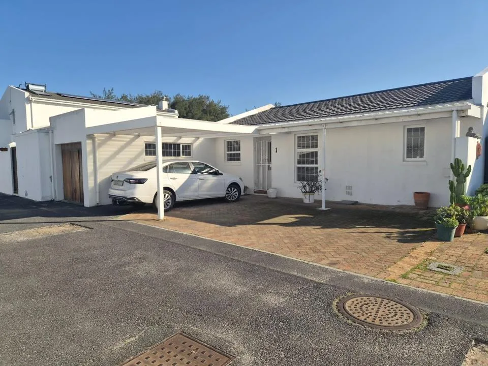 3 Bedroom House to rent in Marina Da Gama