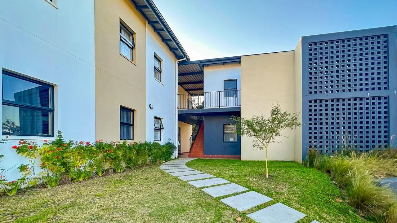 1 Bedroom Apartment / flat to rent in Waterfall