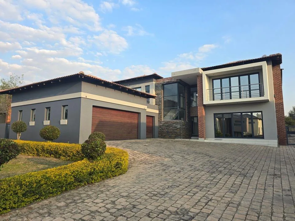 4 Bedroom House to rent in Pebble Rock Golf Village