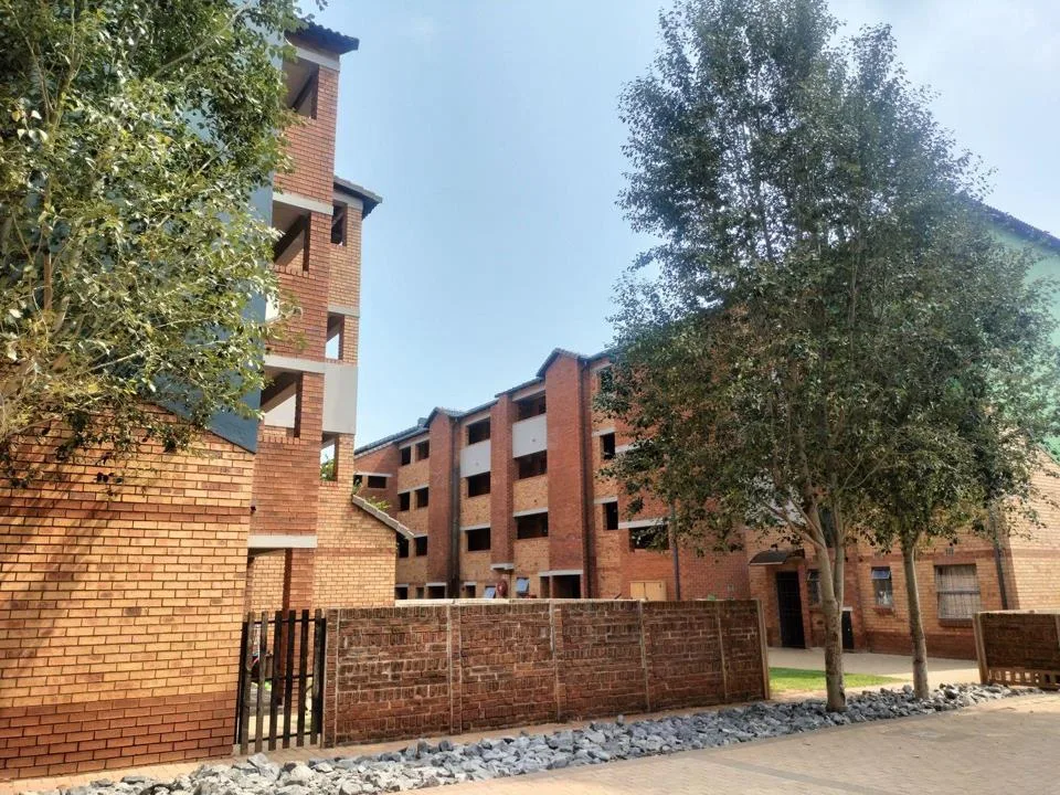 2 Bedroom Apartment / flat to rent in Heuweloord