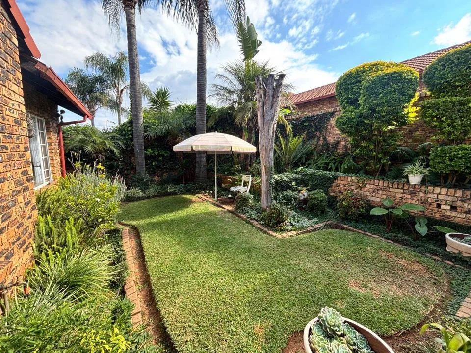 3 Bedroom Townhouse to rent in Faerie Glen