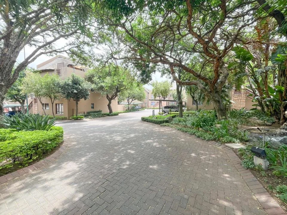 2 Bedroom Apartment / flat to rent in Sunninghill