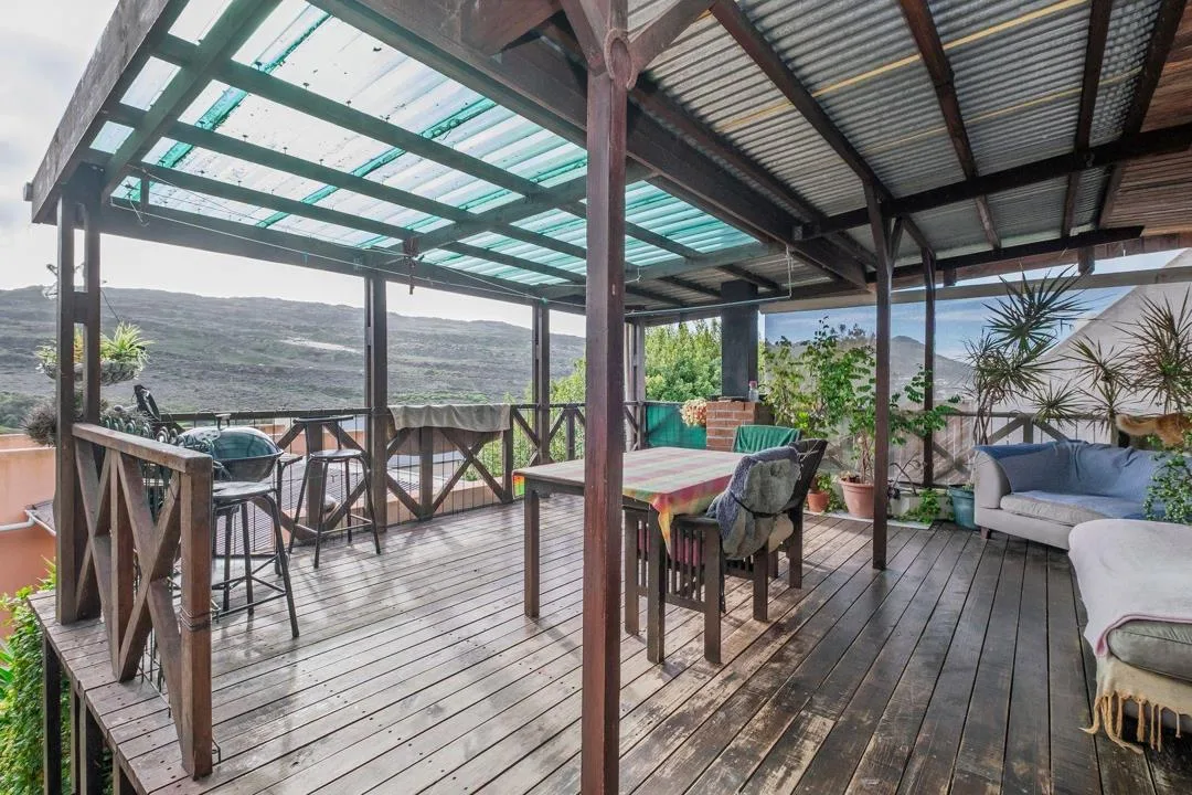 6 Bedroom House for sale in Welcome Glen