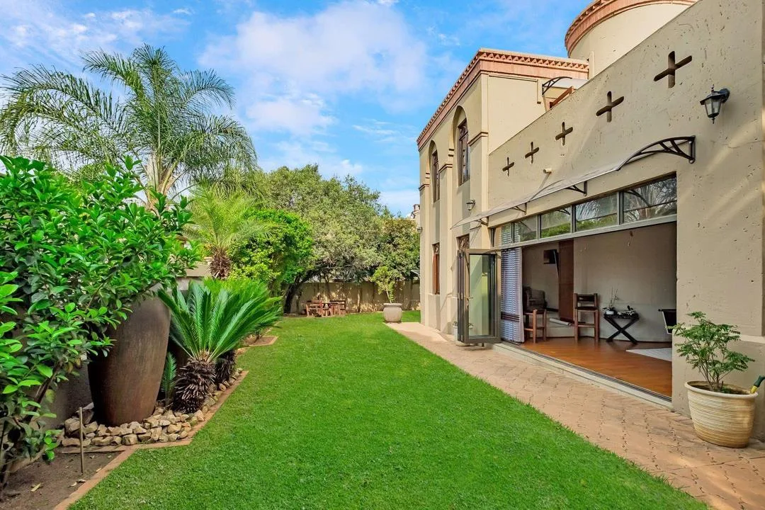 4 Bedroom House to rent in Eagle Canyon Golf Estate