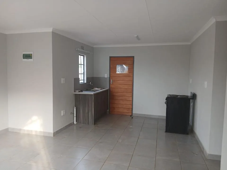 3 Bedroom House to rent in Sky City