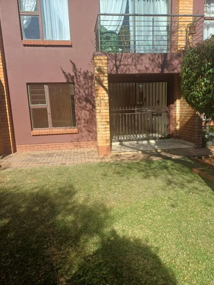 1 Bedroom Apartment / flat to rent in Montana Tuine