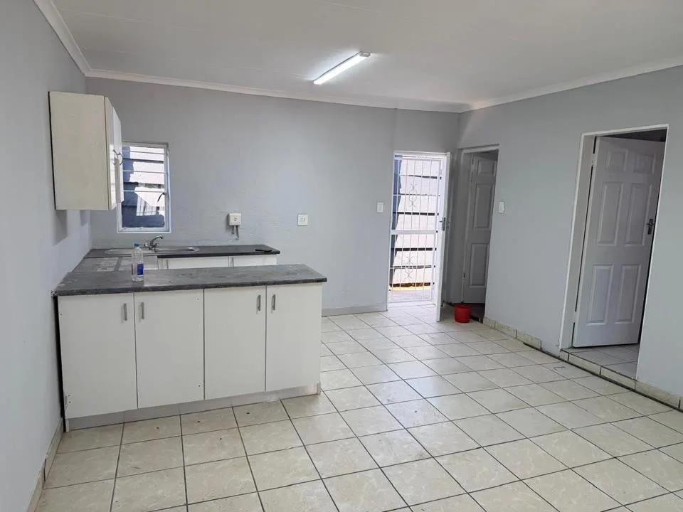 1 Bedroom House to rent in Impala Park