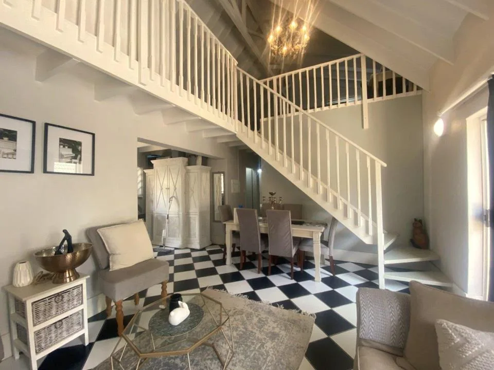3 Bedroom Townhouse to rent in Faerie Glen