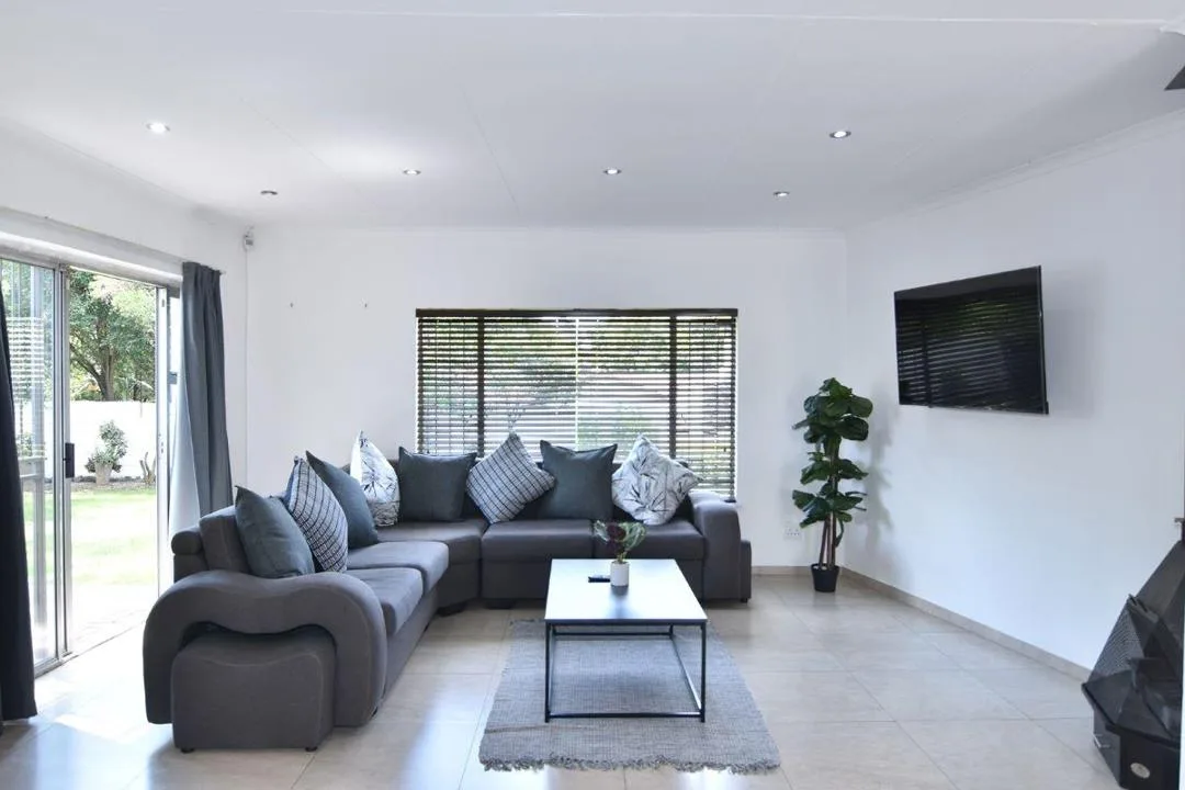 3 Bedroom House to rent in Johannesburg North
