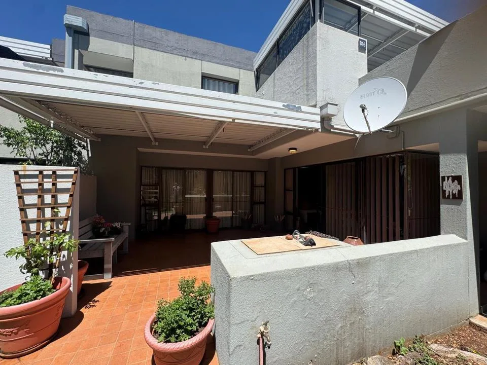 2 Bedroom House to rent in Faerie Glen