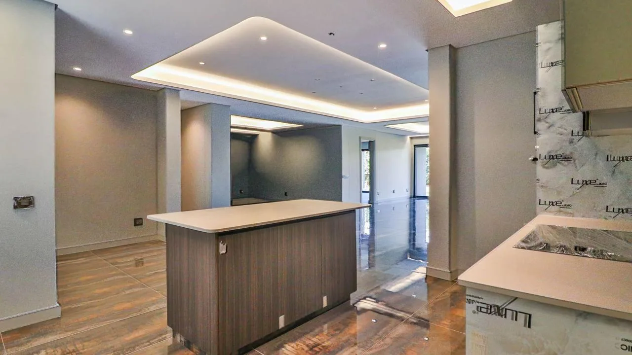 3 Bedroom Apartment / flat to rent in Montrose