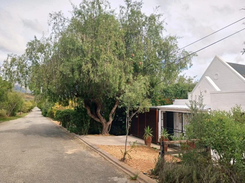 3 Bedroom House for sale in Barrydale
