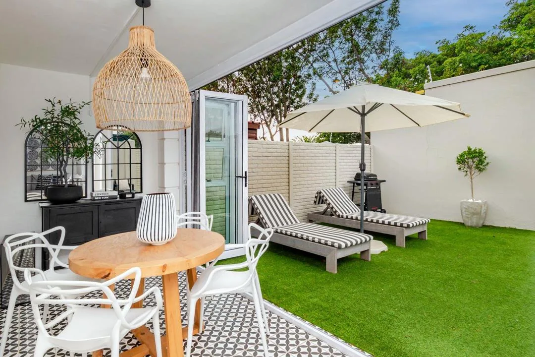 2 Bedroom Apartment / flat for sale in Royal Ascot