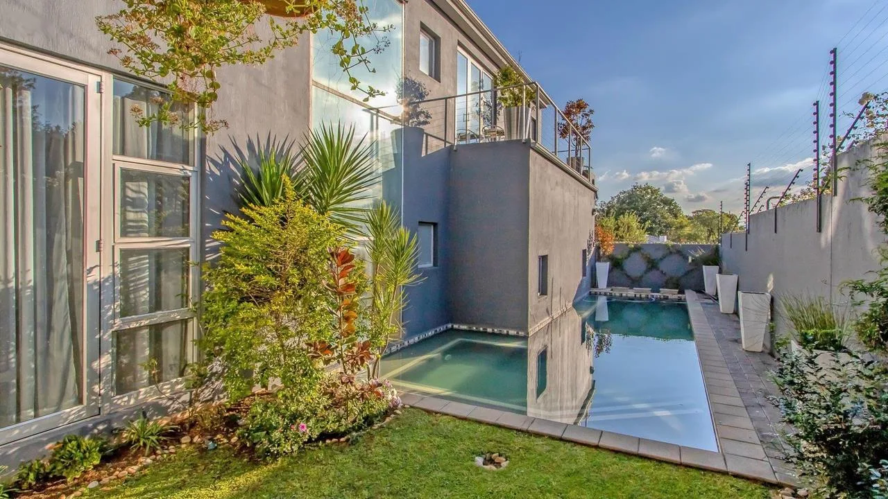 3 Bedroom House to rent in Parktown North