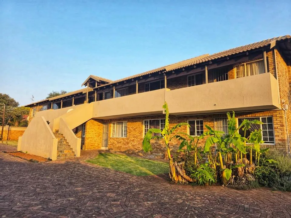 1 Bedroom Townhouse to rent in Kenleaf
