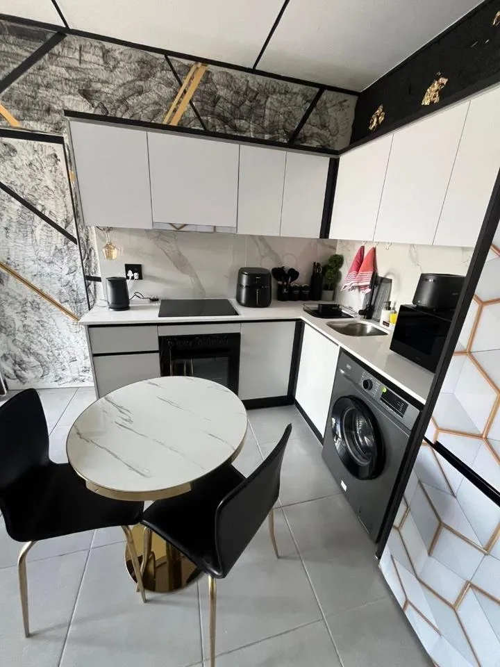 1 Bedroom Apartment / flat to rent in Waterfall