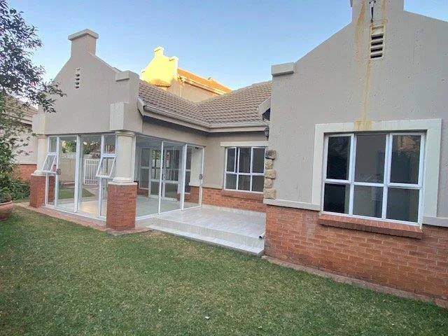 3 Bedroom Townhouse to rent in Eagle Canyon Golf Estate