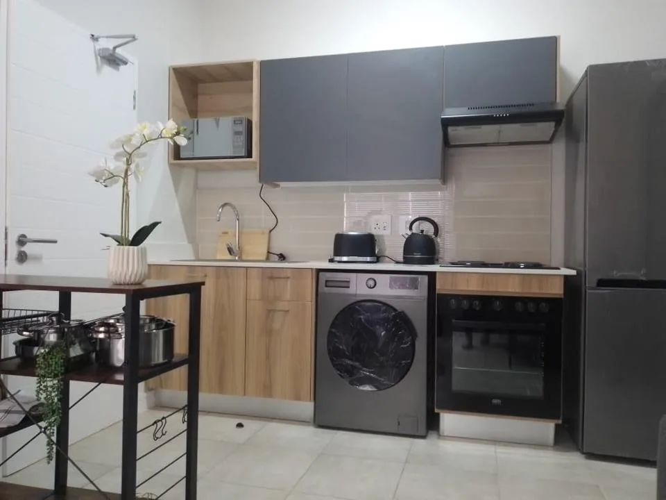 1 Bedroom Townhouse to rent in Witfield