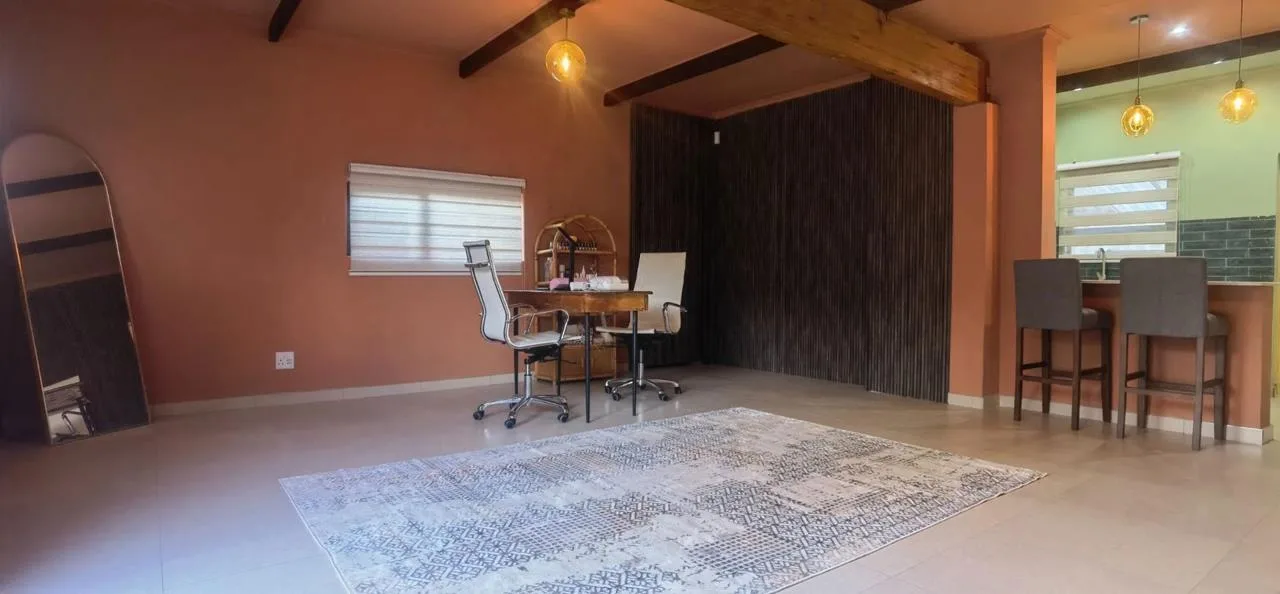 1 Bedroom House to rent in Pioneer Park