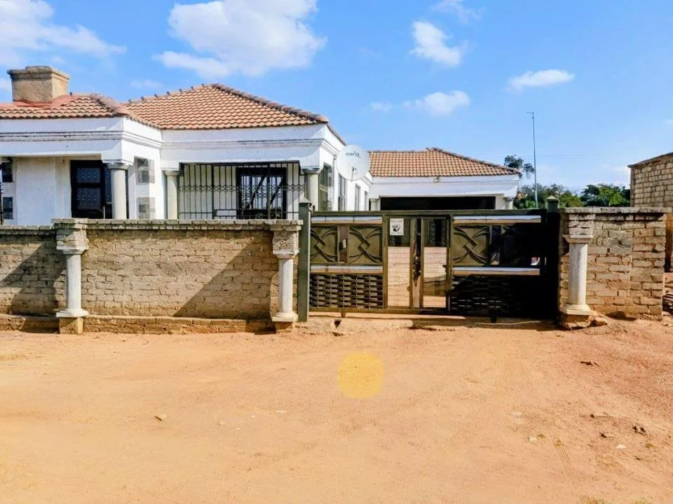 3 Bedroom House to rent in Mabopane Unit U