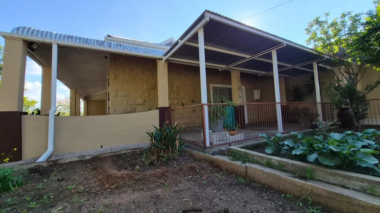 3 Bedroom House for sale in Oudtshoorn North