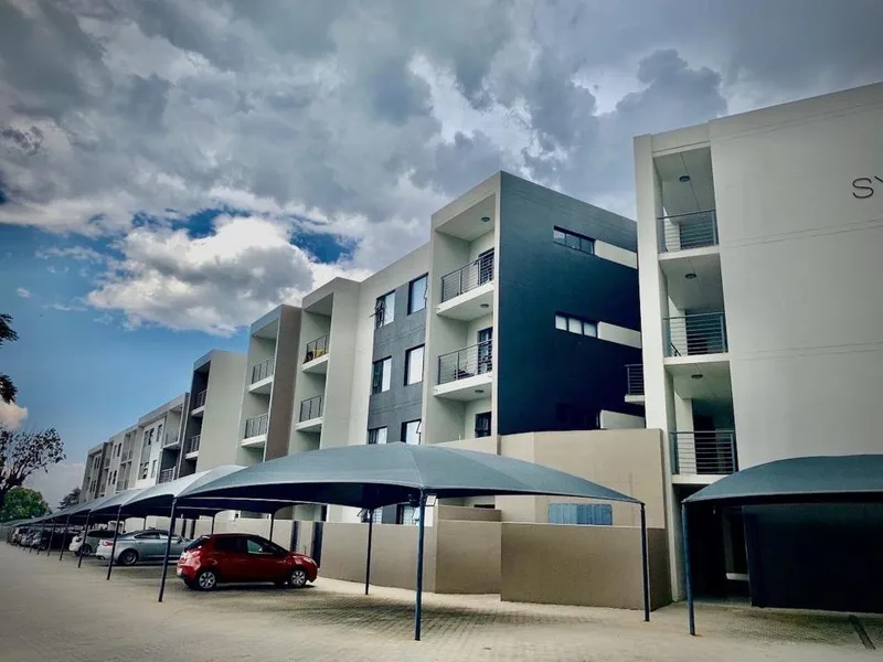 3 Bedroom Apartment / flat to rent in North Riding