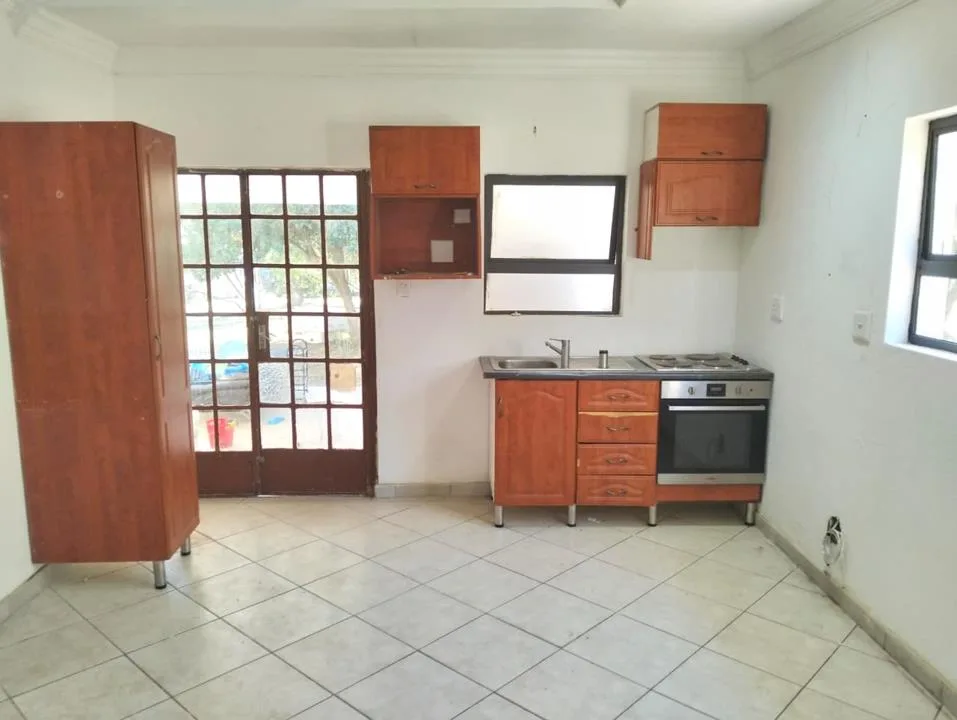 1 Bedroom House to rent in President Park