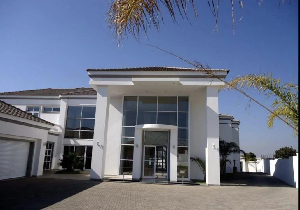 5 Bedroom House to rent in Waterkloof Heights