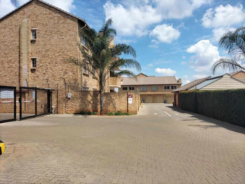 3 Bedroom Apartment / flat to rent in Celtisdal