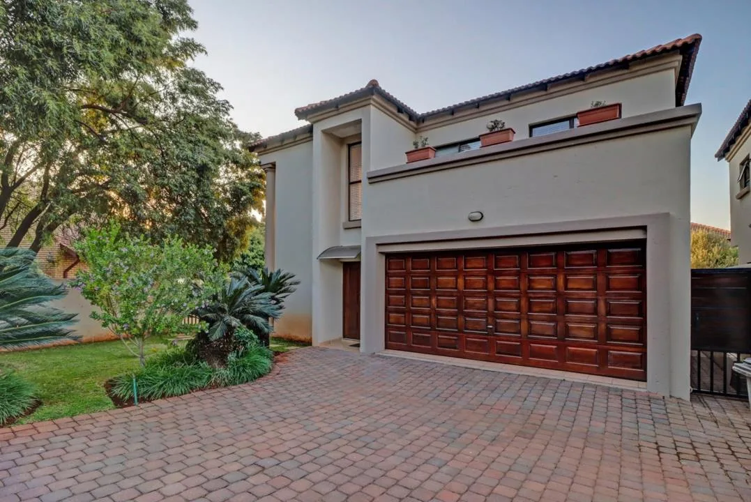 3 Bedroom Townhouse to rent in Woodhill Golf Estate