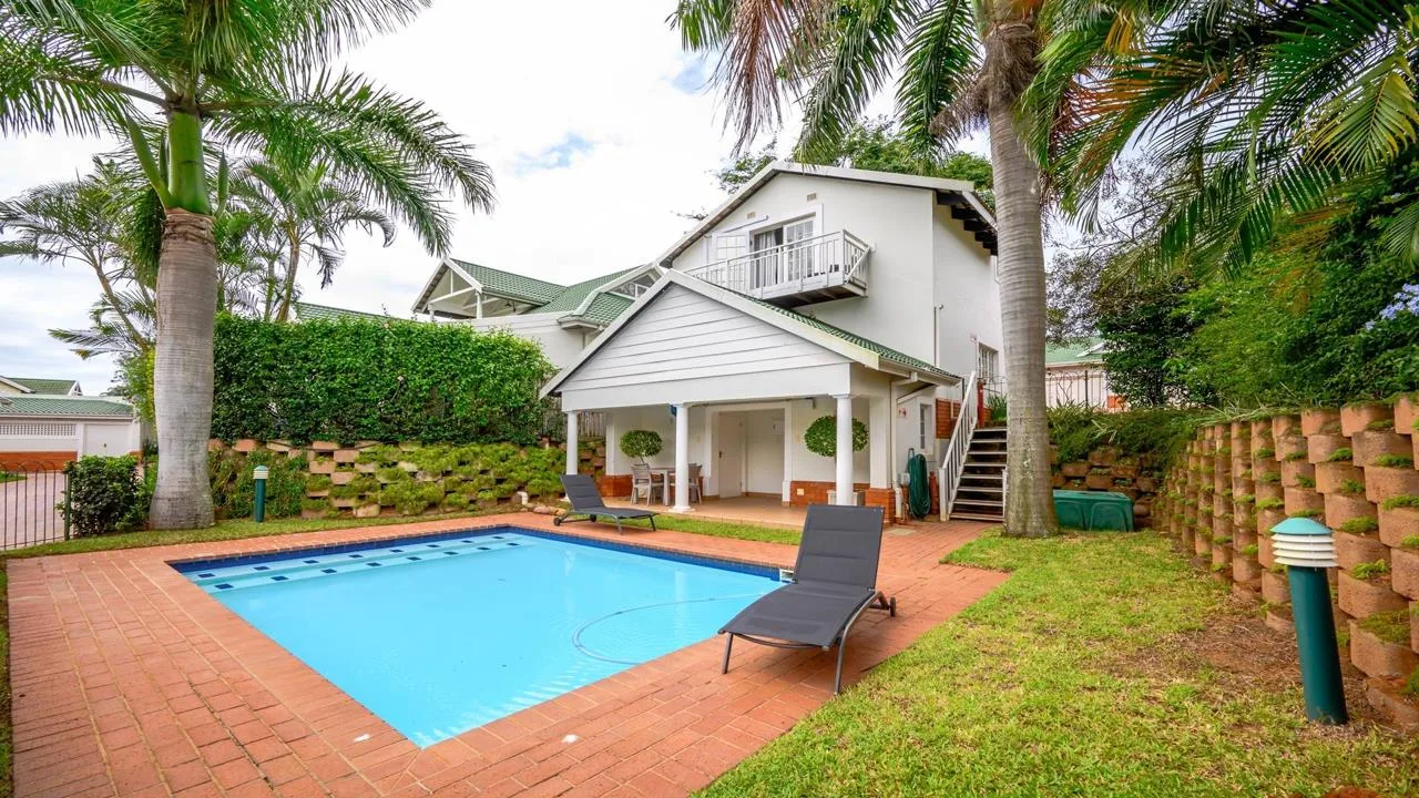5 Bedroom Townhouse to rent in Mount Edgecombe Country Club Estate