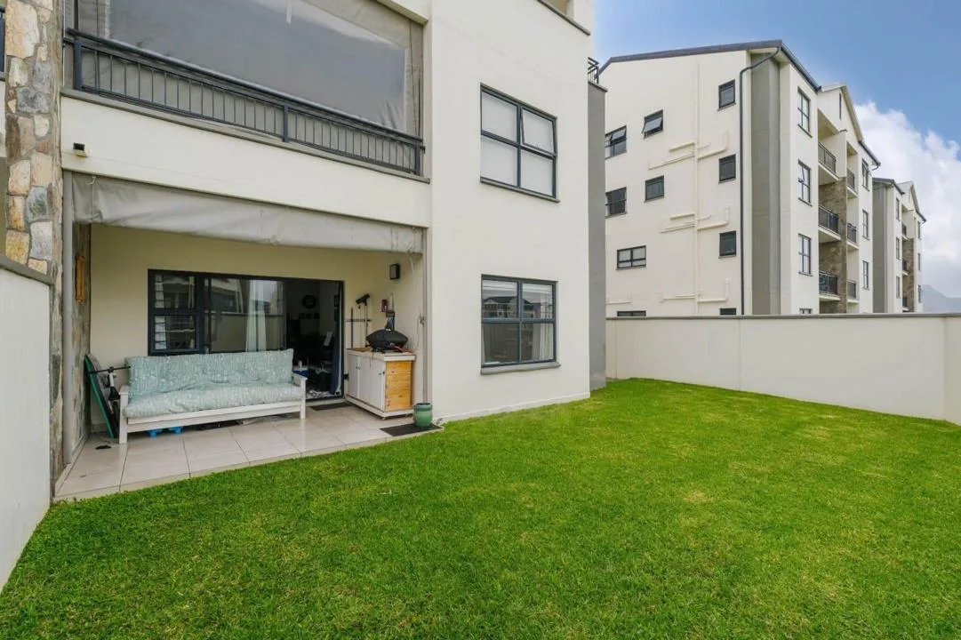 3 Bedroom Apartment / flat for sale in The Huntsman