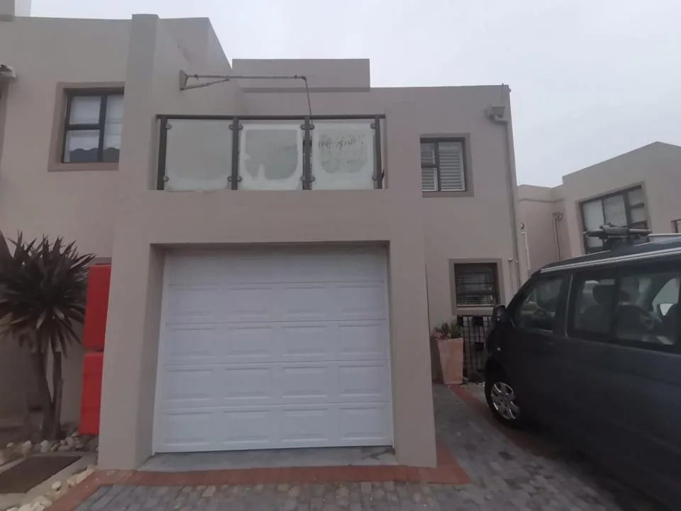 3 Bedroom House to rent in Melkbosstrand Central