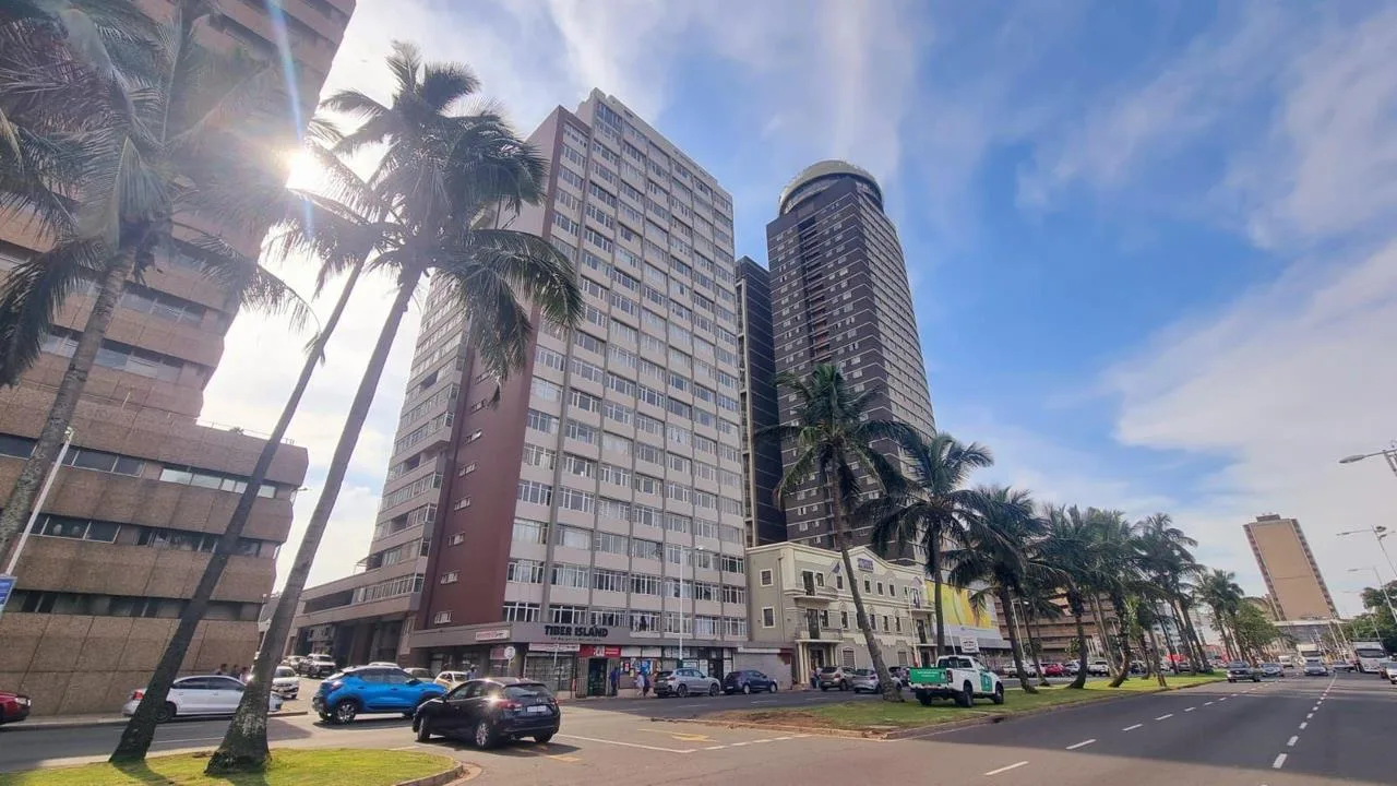 2 Bedroom Apartment / flat to rent in Esplanade