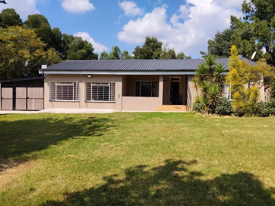 4 Bedroom House to rent in Monavoni AH