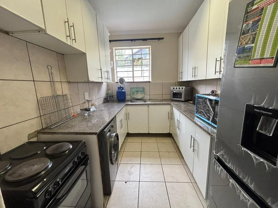 2 Bedroom House to rent in Florida