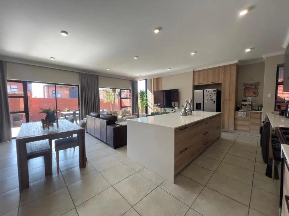 3 Bedroom House to rent in Six Fountains Residential Estate