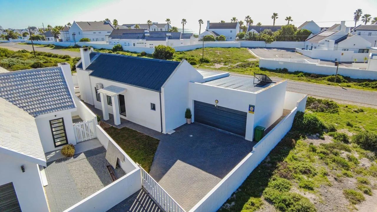 3 Bedroom House for sale in Britannia Beach Estate