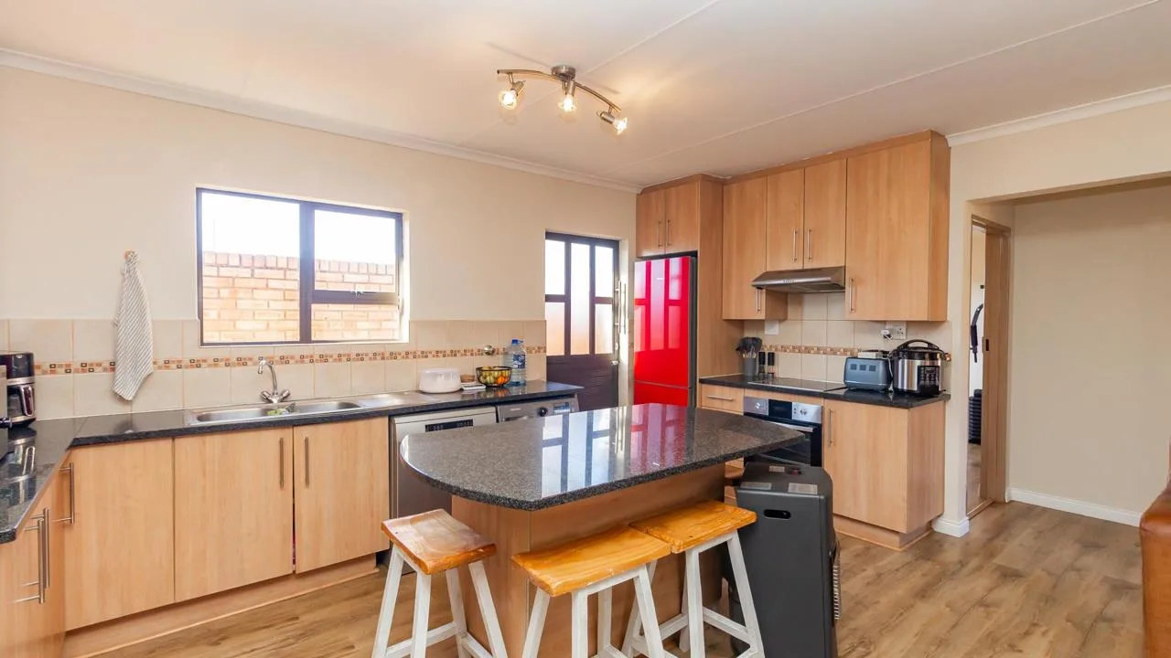 3 Bedroom House to rent in Eleadah