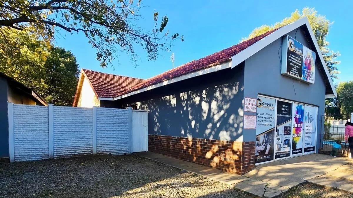 4 Bedroom House for sale in Wilkoppies