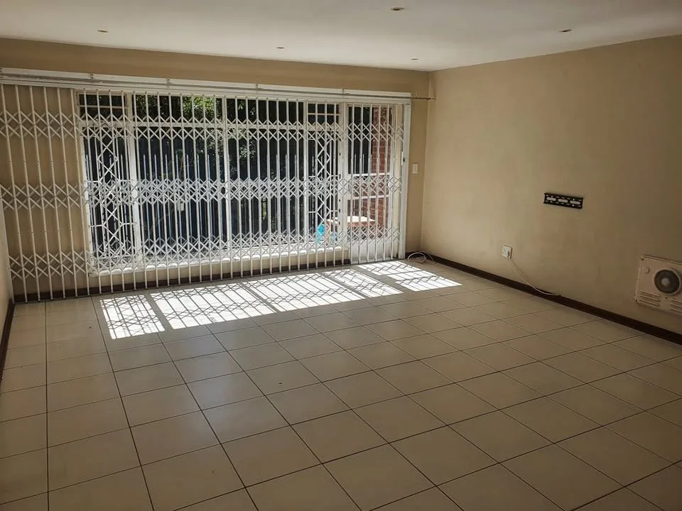 2 Bedroom Apartment / flat to rent in Randburg Central
