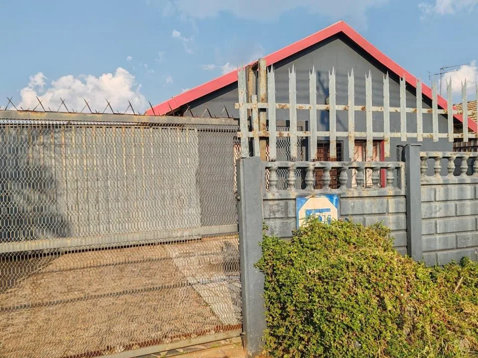 3 Bedroom Apartment / flat to rent in Bakerton