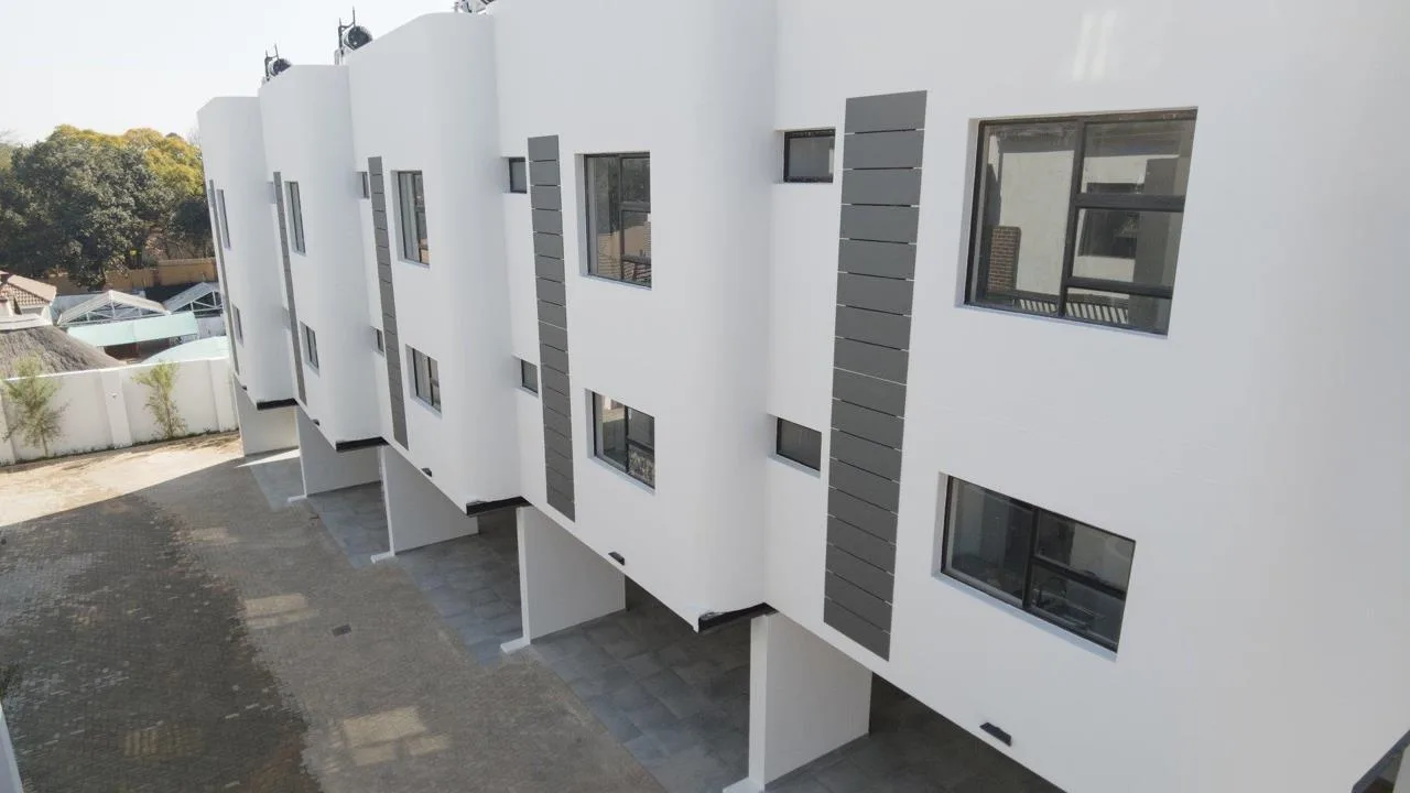 2 Bedroom Townhouse to rent in Muckleneuk