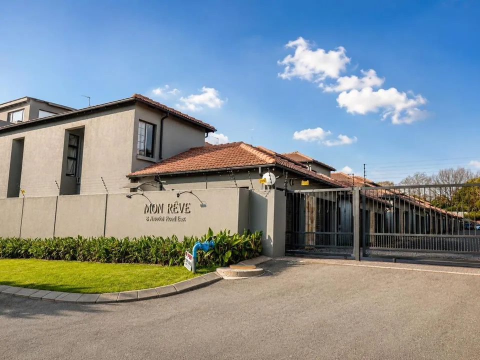 3 Bedroom Apartment / flat to rent in Bedfordview