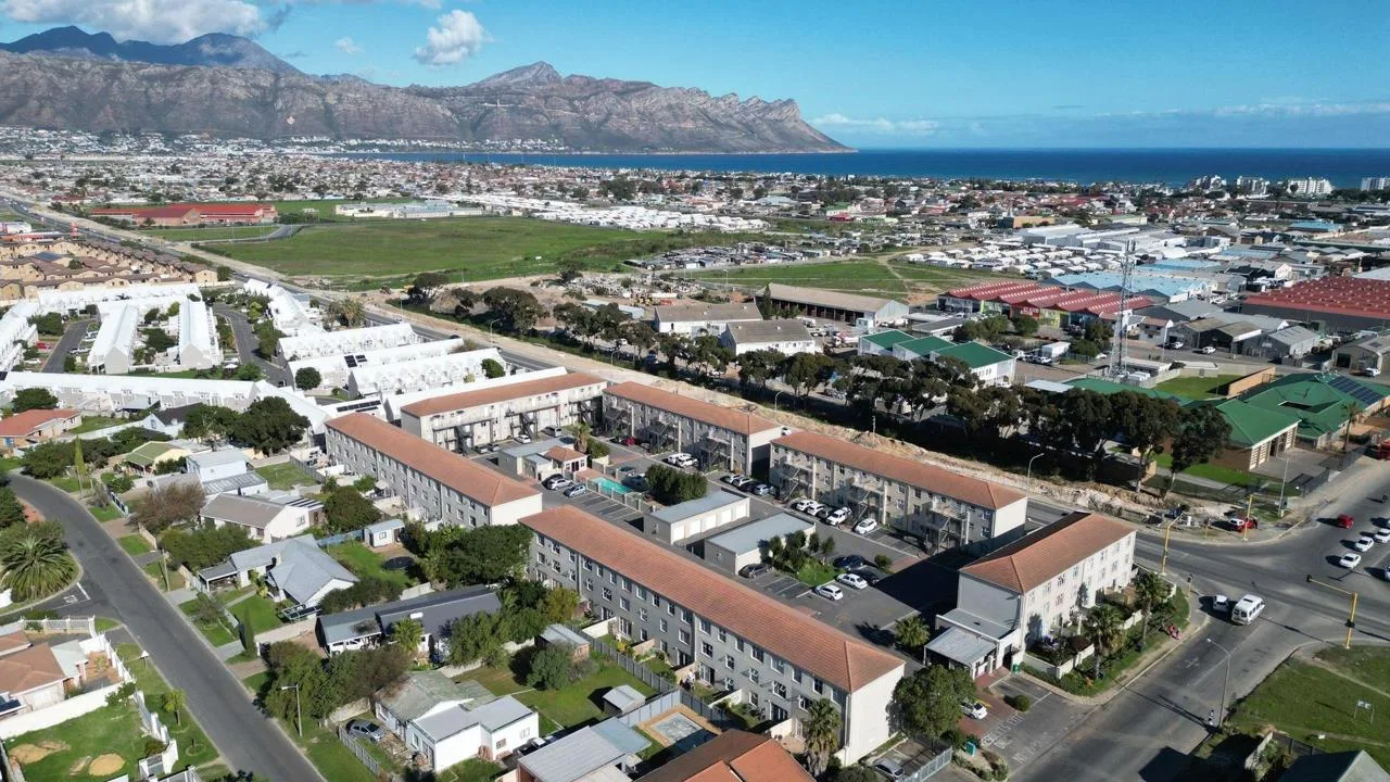 2 Bedroom Apartment / flat for sale in Guldenland